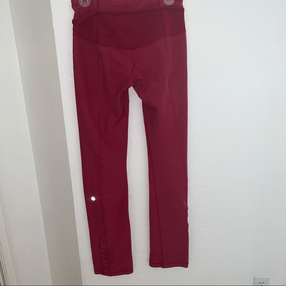 LULULEMON LEGGINGS!
